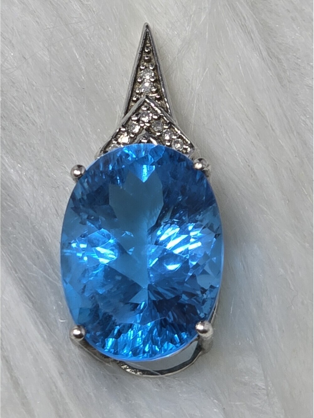 10K White Gold Large Blue Topaz Diamond Pendant 10 Ct Oval